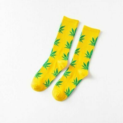 Streetwear Cannabis Weed Leaf Design Socks