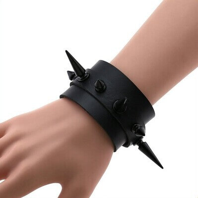 Gothic BDSM Long Spikes Unisex Bracelet